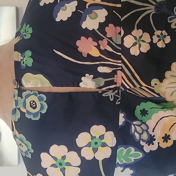 J Crew Liberty Fabric Symphony Print Sleeveless Top. Size 4.  EUC. - Picture 4 of 7